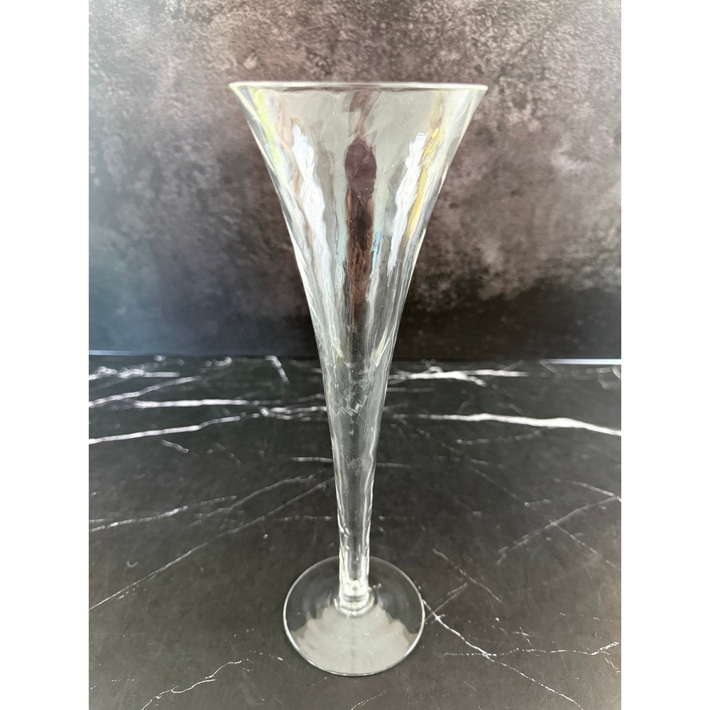 Trumpet Hollow Stem Diamond Swirl 10 1/8in Champagne Glasses